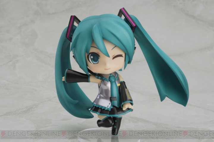 “初音ミク フィギュア展”が12月8日より開催。初音ミクのフィギュアが約200体登場