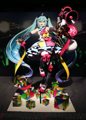 “初音ミク フィギュア展”