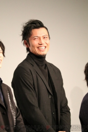 初日舞台挨拶レポート！ 鈴木拡樹さんら出演『映画刀剣乱舞』大ヒット祈願鏡開きで大盛り上がり