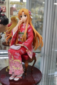 『勇者ネプテューヌ』フィギュアが“あみあみ 秋葉原ラジオ会館店”にて期間限定で展示中！