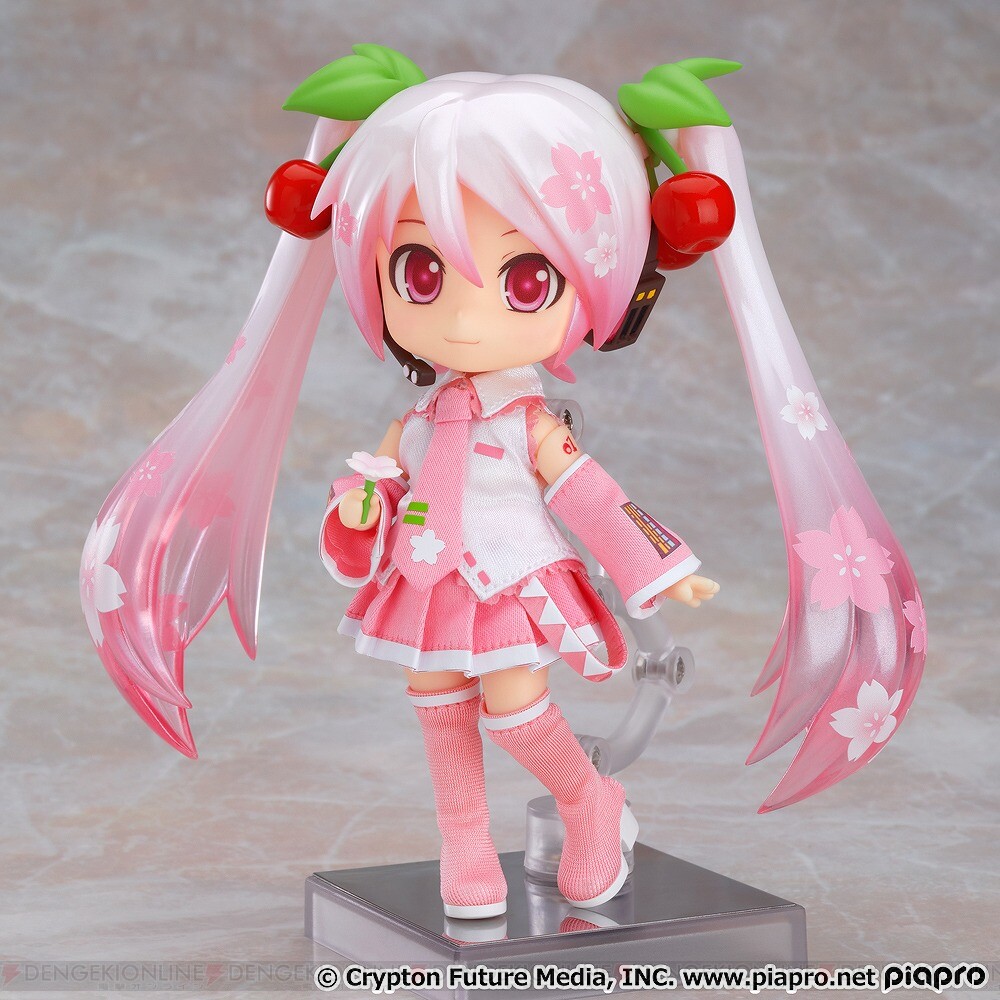 桜ミクがねんどろいどどーるに 洋服セットとともに予約開始 電撃オンライン