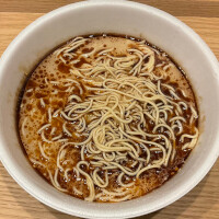 『具なし豚骨ラーメン』
