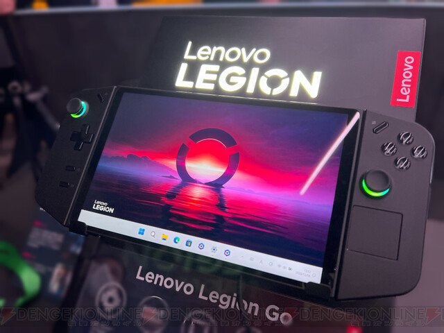 レノボの持ち運べるゲーミングPC“Lenovo Legion Go”はコントローラーの