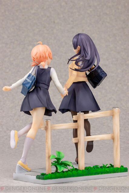 やがて君になる』手をつないだ侑と燈子のフィギュアが9月発売 - 電撃